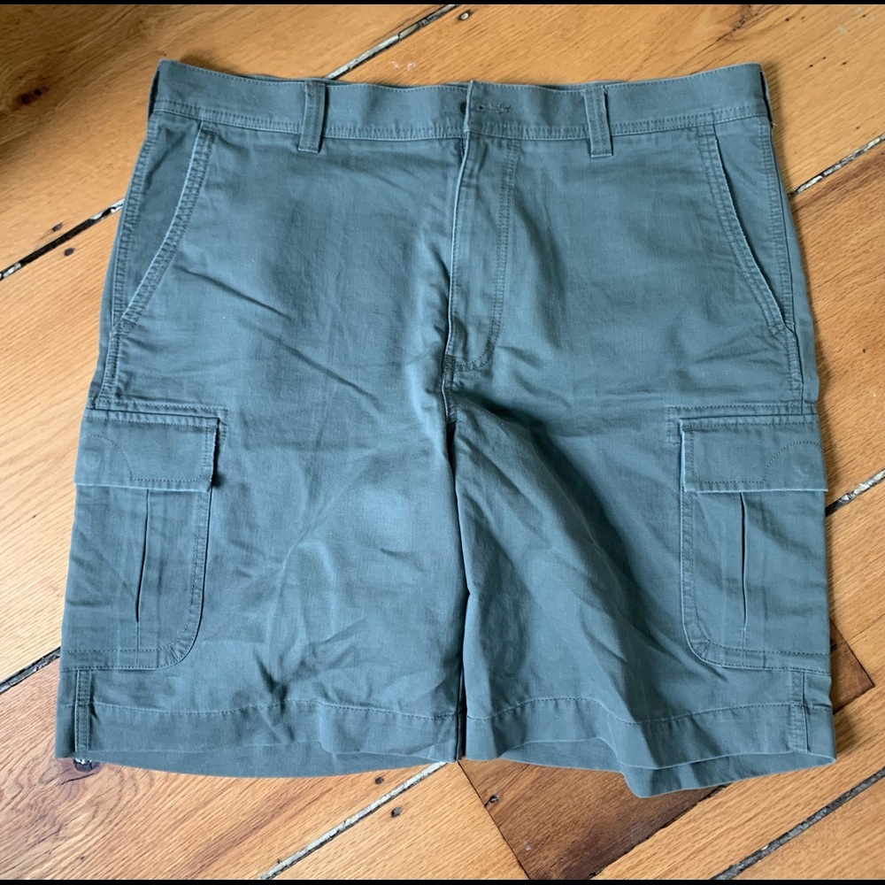 Mens Transcript cargo shorts. Soft olive green